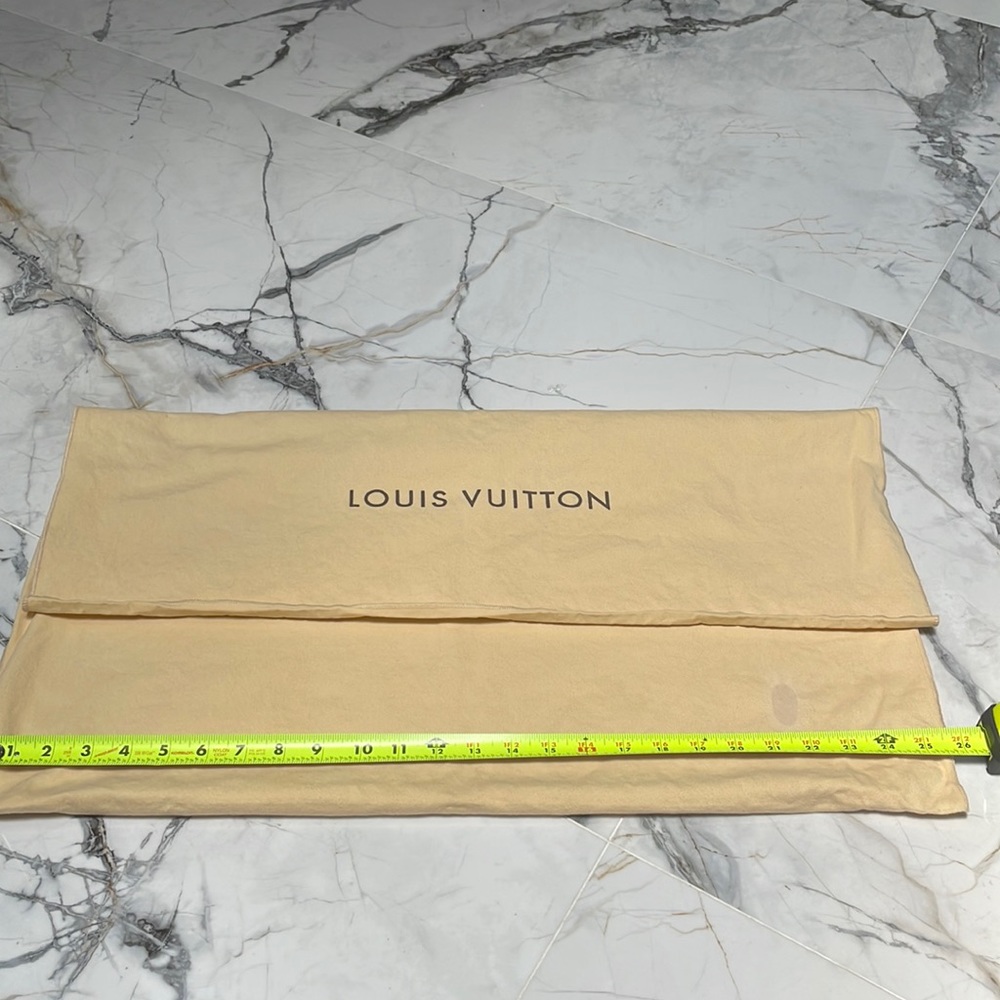 XL Louis Vuitton Dust Bag ( 26”x 15”)